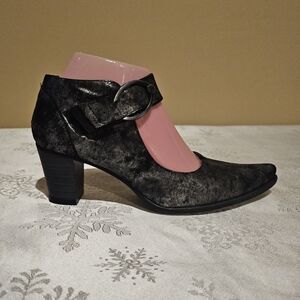Dorking By Fluchos Leather Heeled Shoes Black Silver Sz 37 US 6.5